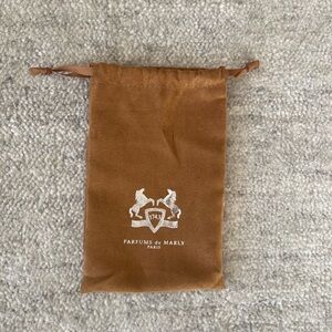 Small Caramel Brown Velvet Parfums de Marly Pouch Dust Bag